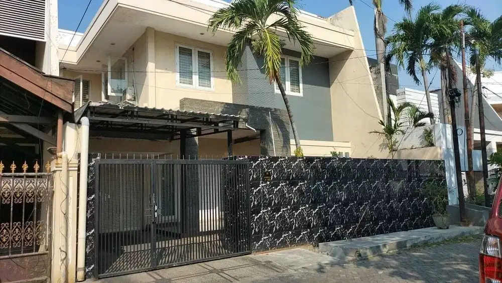 Rumah Dharmahusada Indah Barat BAGUS SIAP HUNI