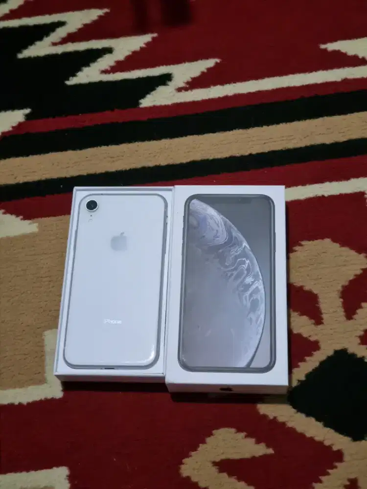 Iphone xr 256gb fullset - harga nett