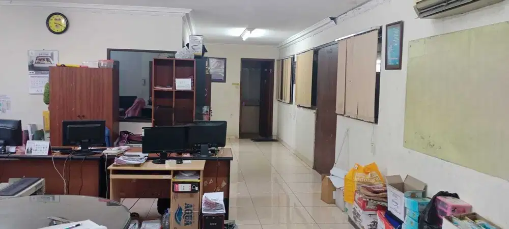 Dijual Kantor dan Gudang SHM Strategis di Jalan Kenjeran Surabaya