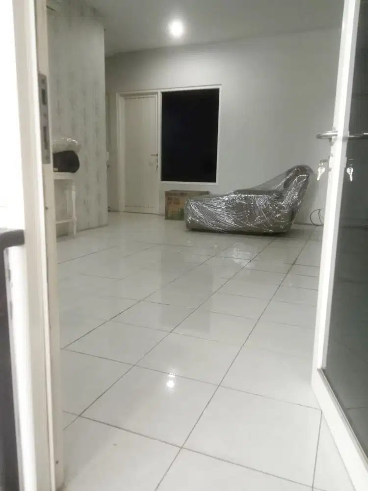 Dijual Rumah dan Toko di Siwalankerto Nol Jalan Raya dekat Margorejo