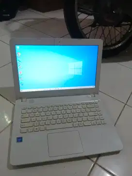 Laptop Asus X441NA Ram 4gb SSD 128gb nominus