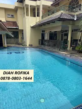 Rumah Desain Classic dg Kolam Renang di Sektor 1 Bintaro Jaya DM10961