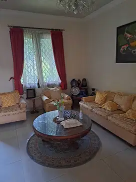 Dijual Rumah Tua Terawat di Gandaria Kebayoran Baru Dekat Dengan Pakub