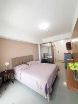 Apartemen Orchard Lantai 32 Type Studio Furnish Siap Huni, View Pool