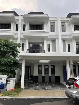 Rumah Bagus 2 lantai Full Marmer Sutera Winona Alam Sutera