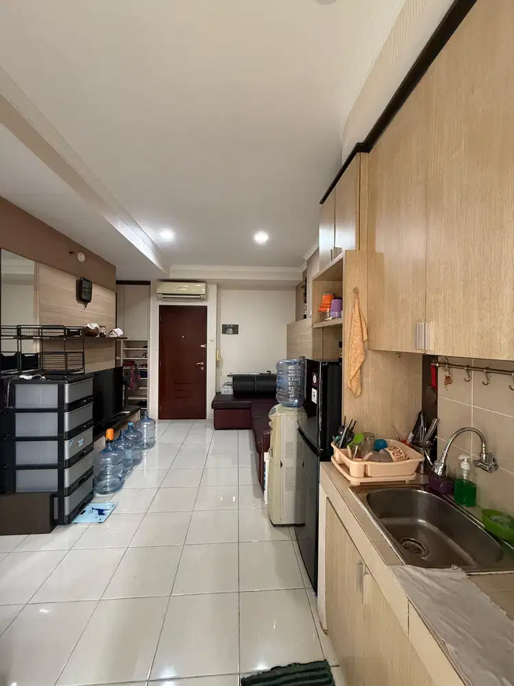 Disewakan Apartemen Mediterania Garden 2 Full Furnished Low Zone