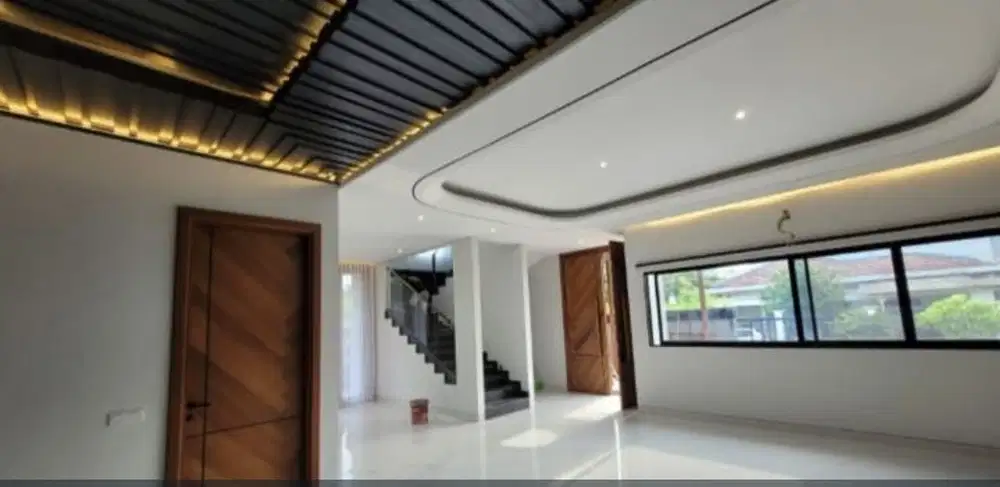 Rumah Manyar Kertoadi NEW GRESS MEWAH STRATEGIS BAGUS