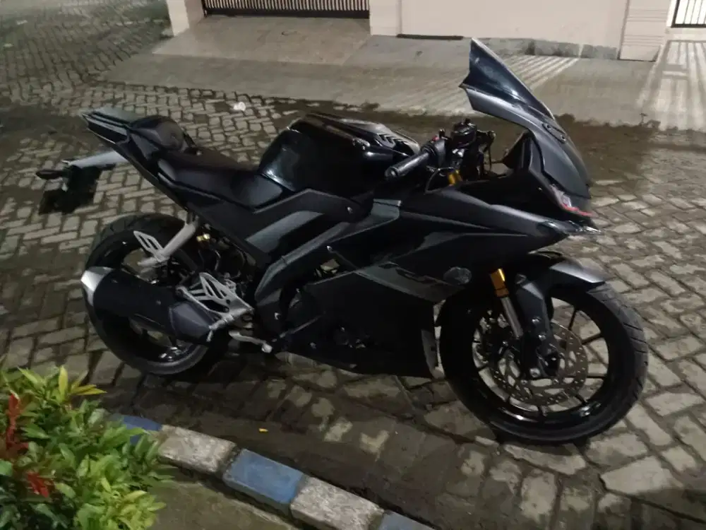 Yamaha r15 v3 2021