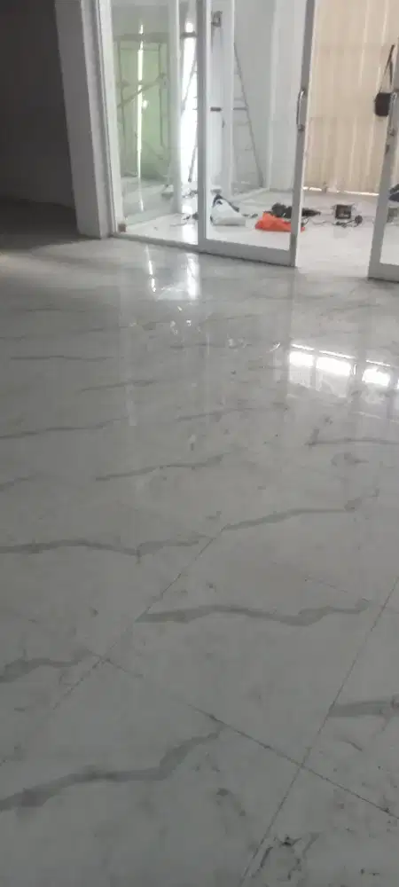 Tukang Bangunan
