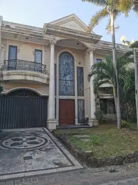 Rumah Pakuwon City Laguna Regency Garasi 1 Carport 1