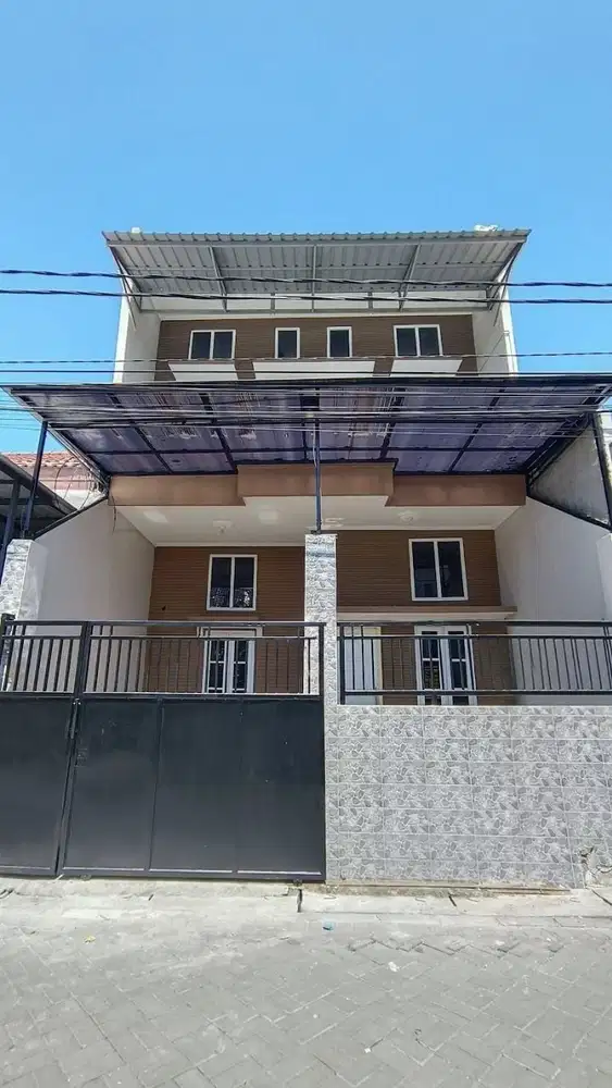 Rumah Mulyosari Minimalis 2 Lantai Siap Huni, ROW 2 MOBIL