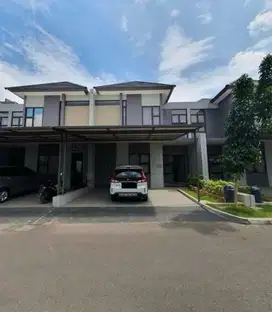 WTS Rumah 2 Lantai CherryVille Grand Wisata Bekasi