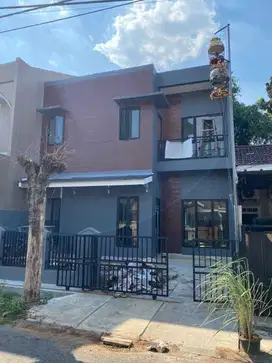 Dijual Rumah Baru 3 lantai BSD Nusa Loka