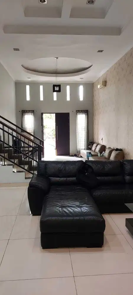 Disewakan rumah dinpluit sakti jakarta utara