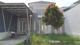 Rumah dijual di Perumahan Mandiri Residence Cluster Tulip E8, Krian