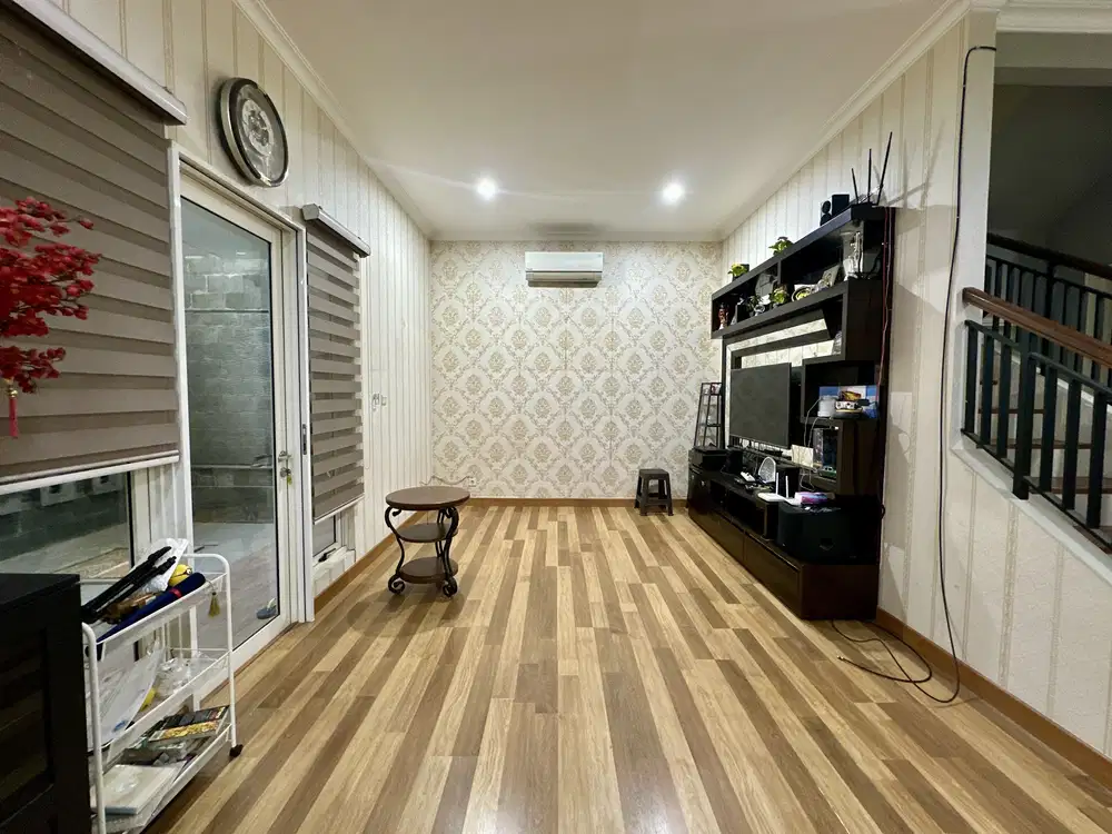 Turun harga 200jt Rumah cakepp Maxwell Gading Serpong