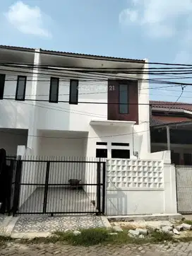 Dijual Rumah Cantik 2 Lantai Di Harapan Indah Bekasi