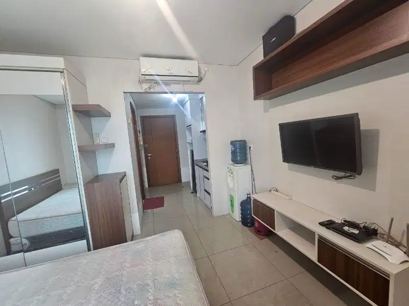 DIJUAL CEPAT DAN MURAH   APARTEMEN WOODLAND DI KALIBATA  JAK SEL