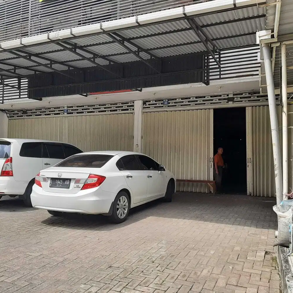 Disewakan Ruko 2 Lantai Strategis Dekat Tunjungan Plaza Surabaya Pusat