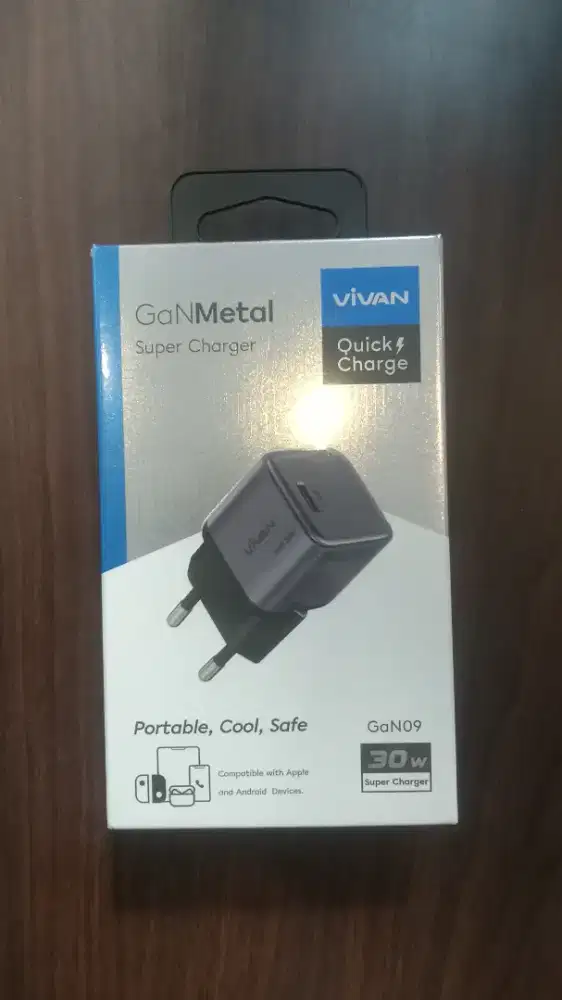 USB Adapter Vivan GaN09 Fast Charging 30W