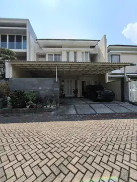 Rumah 2 Lantai Bagus Minimalis HGB di Citraland Siap Huni