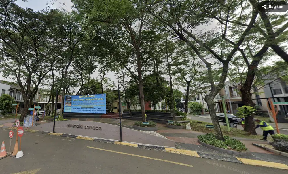 emerald bintaro depan taman dan dekat masjid ashaft harga terbaik
