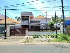MURAH, JARANG ADA, RUMAH Jl ARGOPURO STRATEGIS, HITUNG TANAH