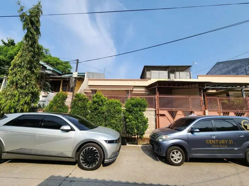 Dijual Rumah dalam Komplek Daan Mogot Estate Jakarta Barat