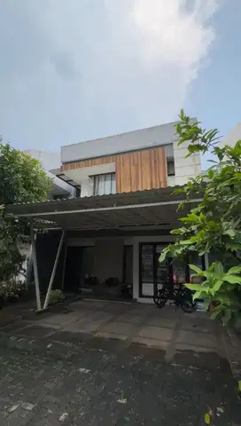 DIJUAL RUMAH FULL FURNISH PRESTIGIA THE EMINENT BSD