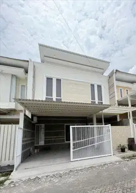 RUMAH SUTOREJO MODERN MINIMALIS STRATEGIS SIAP HUNI