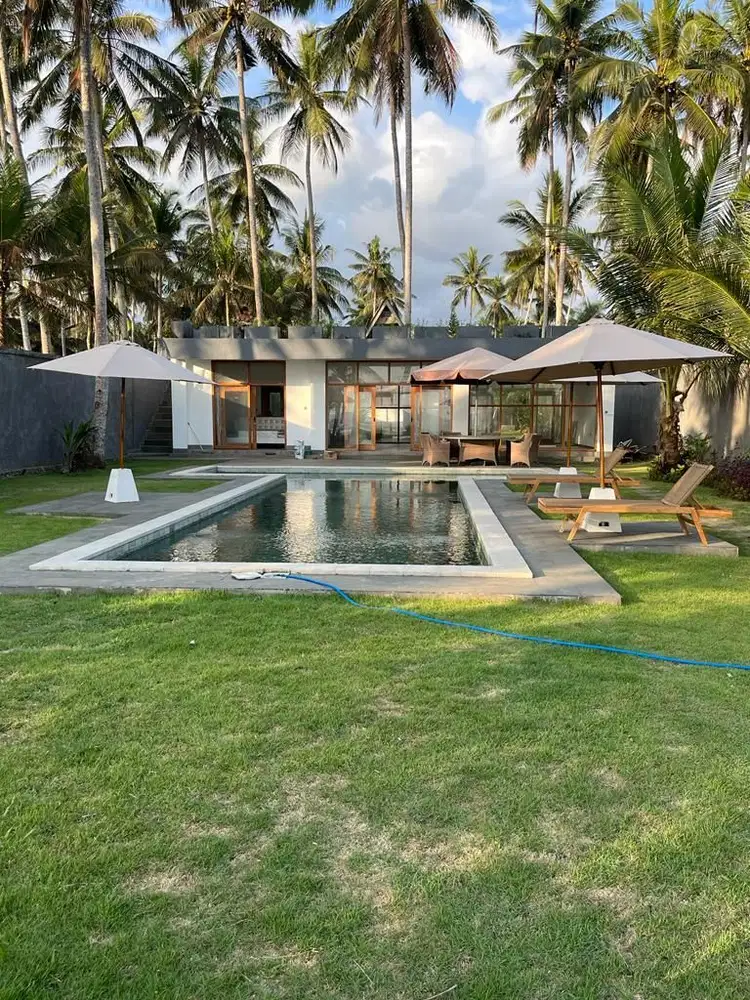 Beachfront villa in Balian Beach Bali