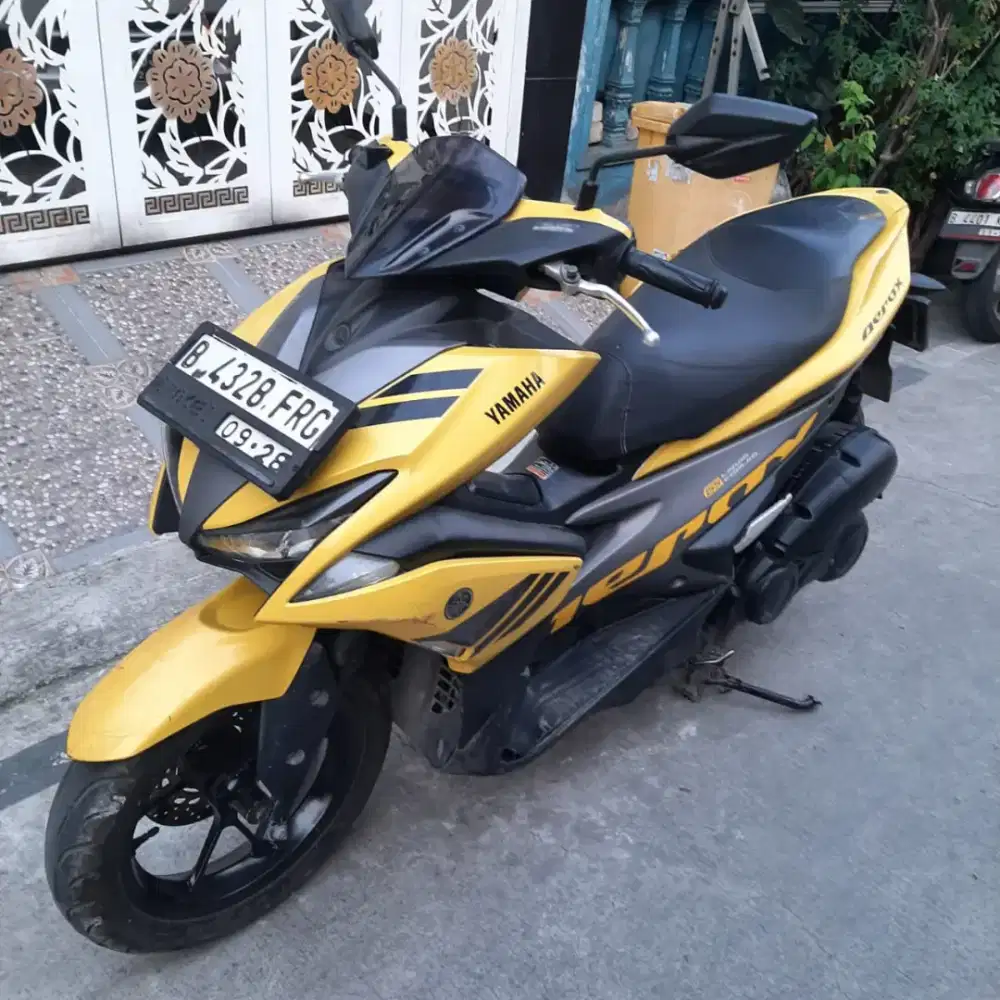 Yamaha Aerox 2018 ss lengkap mesin bagus pajak hidup Bekasi kabupaten