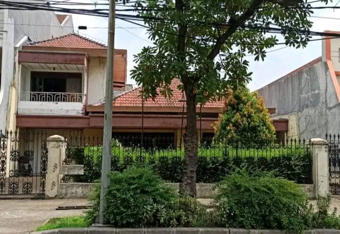 DIJUAL RUMAH RAYA JEMUR ANDAYANI WONOCOLO SURABAYA RON.A1358