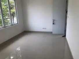 Rumah di Cluster South Thames Jakarta Garden City Jakarta Timur