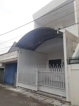 Jual Rmh Lebak Timur  Luas tanah 108m² (6 x 18m) Luas bangunan: 200 m²