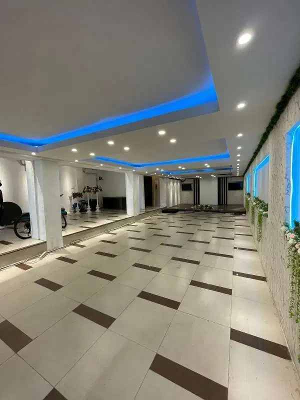 Dijual Ruko Gandeng 6lt dengan Lift di Tubagus angke