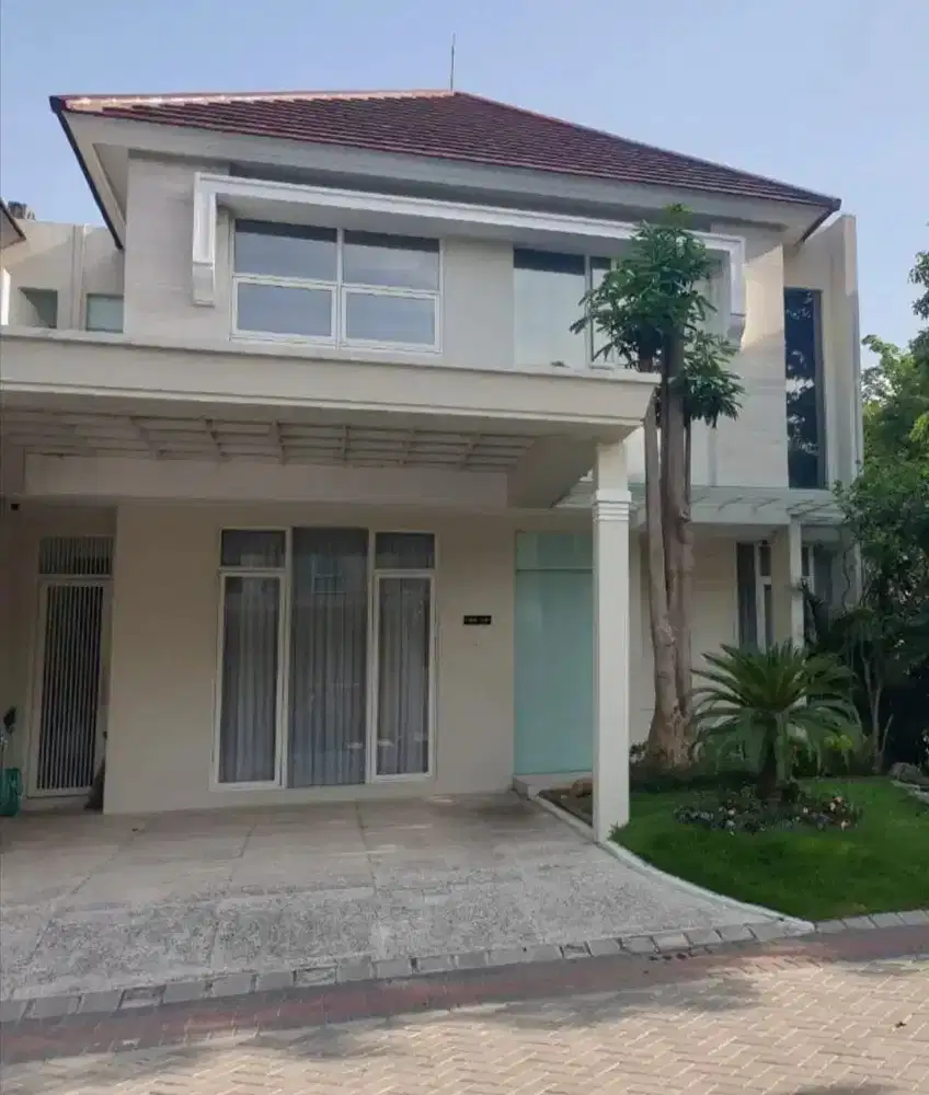 RUMAH PAKUWON CITY MOSSEL BAY FULL INTERIOR, STRATEGIS