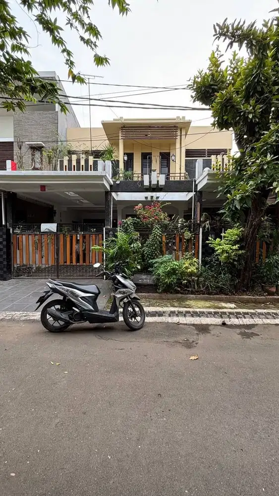 Dijual Rumah Boulevard termurah di jatibening estate bekasi