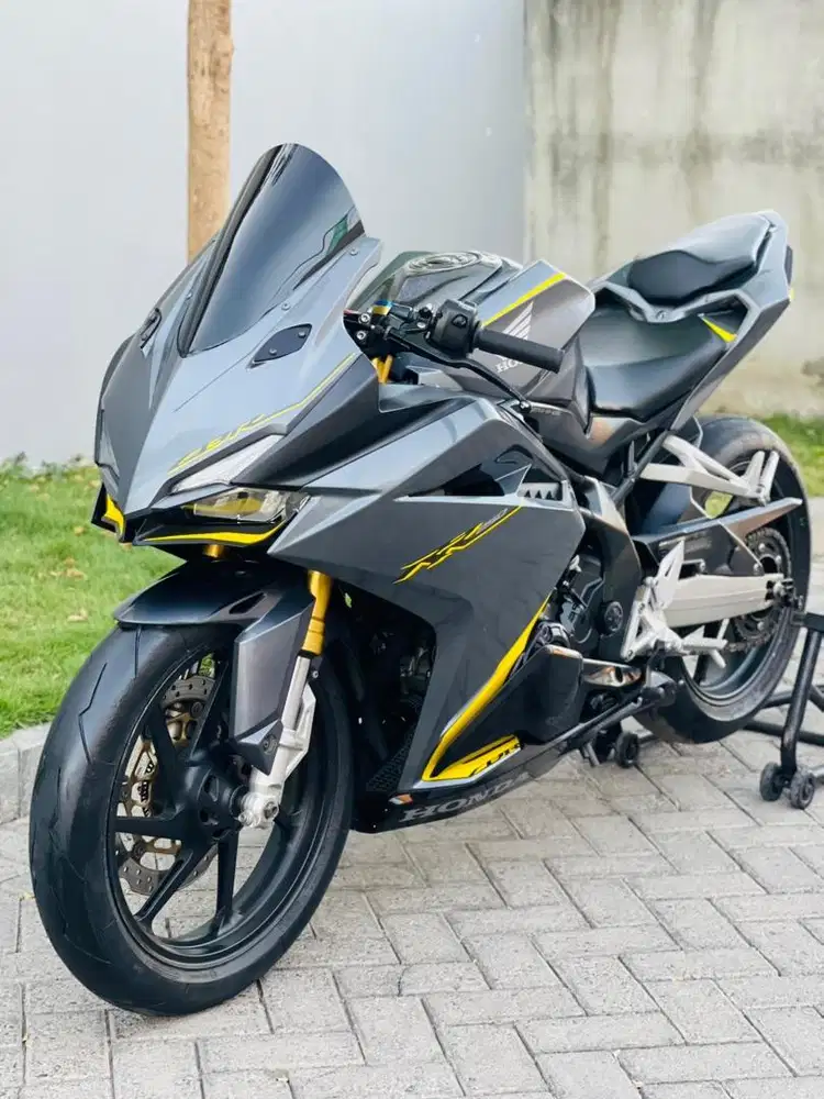 Honda cbr250rr abs grey plat L cbr 250rr abs cbr250 rr abs cbr 250 abs