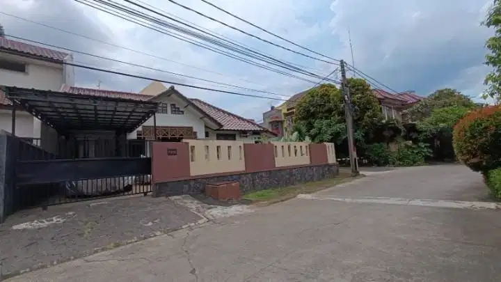 Dijual Rumah Hook 2 miliaran di boulevard jatibening estate bekasi