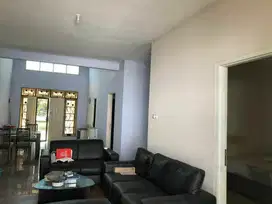 Rumah Villa Taman Telaga Citraland Surabaya Barat MURAH ITUNG TANAH