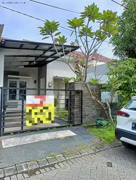 Rumah Purimas Rungkut Hadap Utara PLN 1300 watt