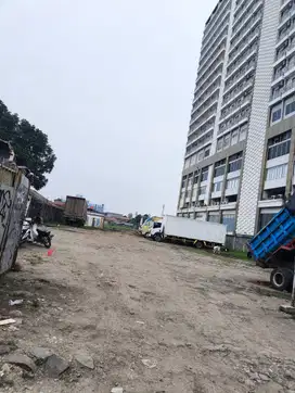 Disewakan tanah jl jendral sudirman cipondoh mh thamrin