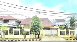 Dijual Rumah Nyaman di Perumahan Kelapa Gading, Jakarta Timur.