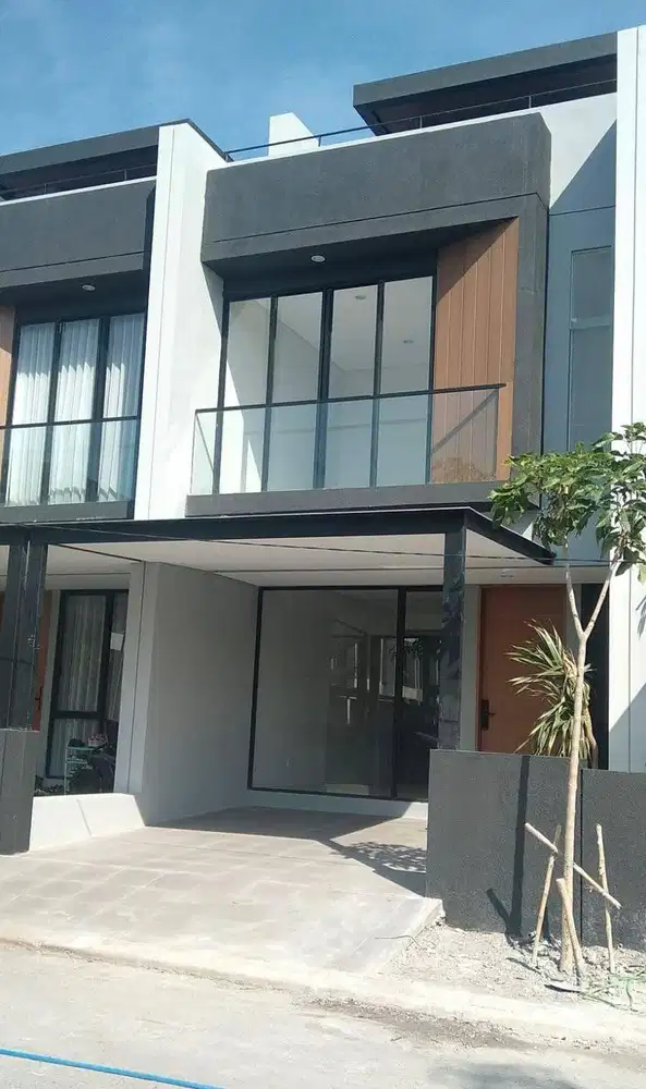 Disewakan rumah north west Citraland, baru Gress ada AC