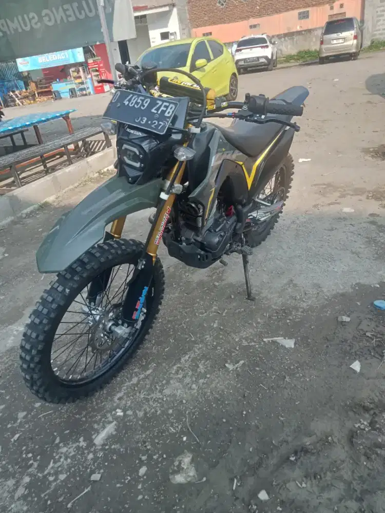 Siap pakai ban masih tebal seperti baru