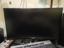 Monitor Samsung curved 24 inch like new