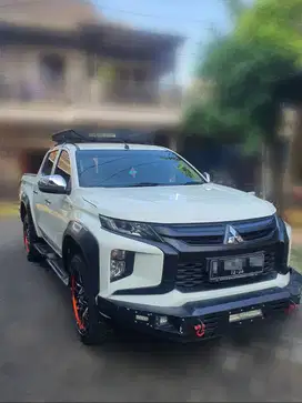 Mitsubishi Triton 2.4L DC GLS (4x4) M/T Double Cabin 2021(Pribadi)