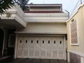 Tanah Dan Rumah 2 Lantai Bagus Di JL Tarumanegara Cirendeu