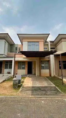 jual cepat rumah rapih siap huni di cluster naturale foresta bsd city